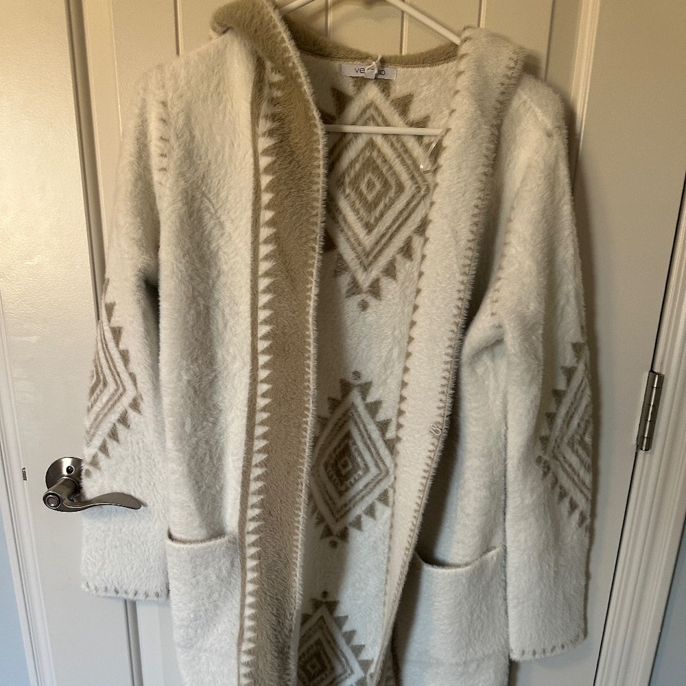 Venario Sweater